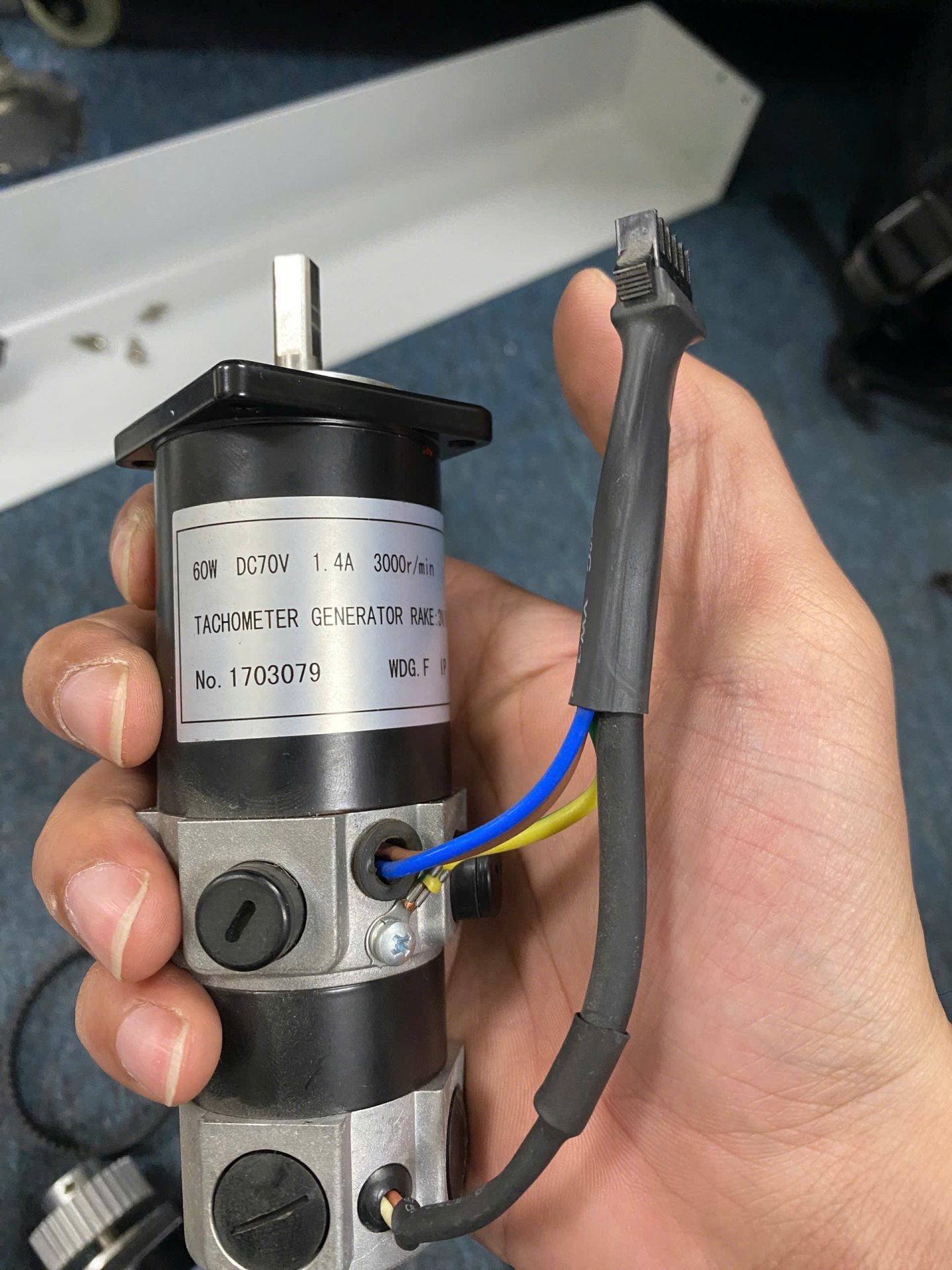 Sửa lỗi Motor trong hệ thống truyền động của máy đo